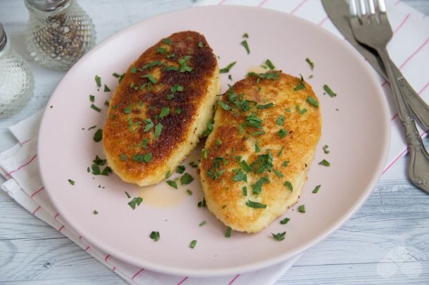 Pozharsky cutlets with butter – a simple and delicious recipe with photos (step by step)