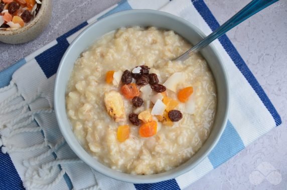 Oatmeal porridge on water: photo of recipe preparation, step 4