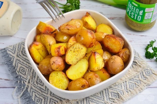 Baked new potatoes in a rustic way - a simple and delicious recipe with photos (step by step)