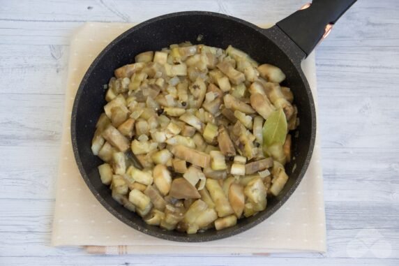 Eggplant and tomato stew: photo of recipe preparation, step 4