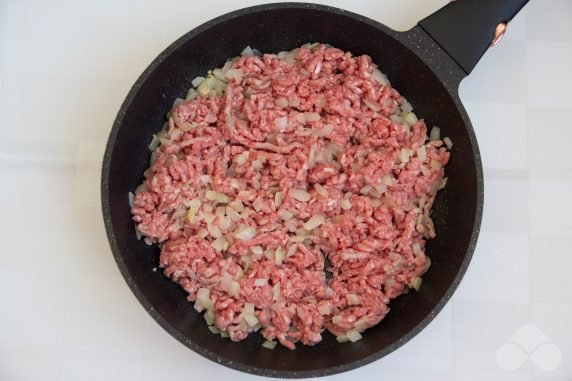 Rice casserole with minced meat: photo of recipe preparation, step 2