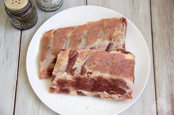 Pork ribs in honey mustard sauce in the oven: photo of recipe preparation, step 2