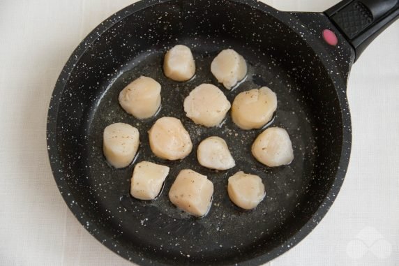 Fried scallops: photo of recipe preparation, step 2