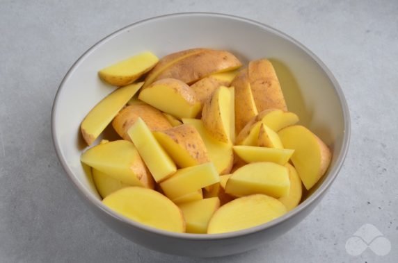 Rustic potatoes with parmesan: photo of recipe preparation, step 1