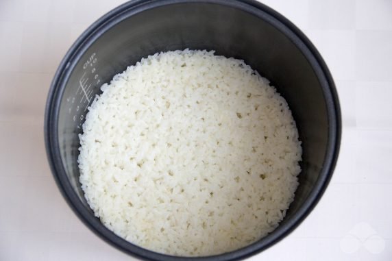 Sweet rice porridge in a slow cooker: photo of recipe preparation, step 3