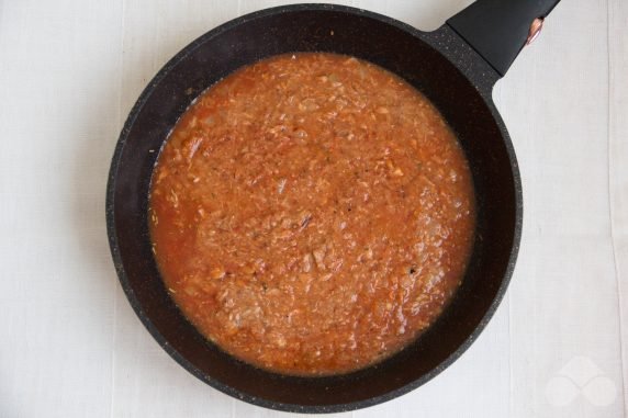 Pasta with tuna and tomato sauce: photo of recipe preparation, step 5