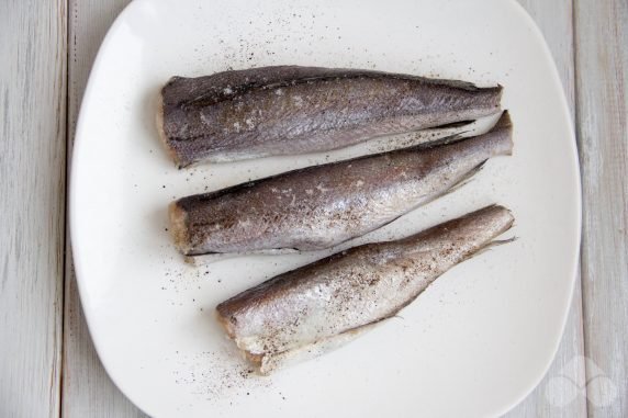 Whole hake in the oven: photo of recipe preparation, step 1