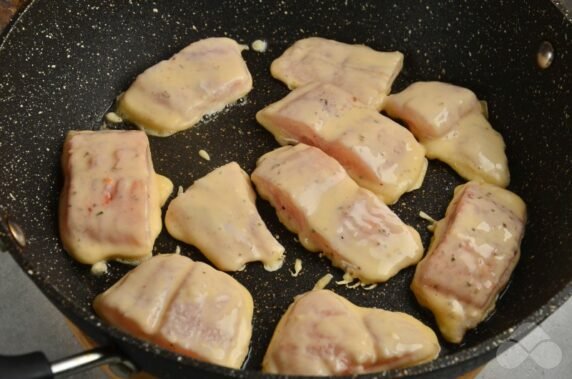 Sea bass fillet in batter: photo of recipe preparation, step 5