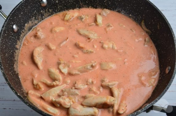 Chicken goulash: photo of recipe preparation, step 5