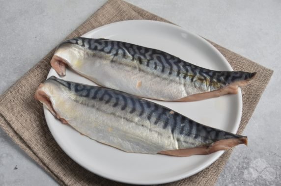 Mackerel fillet baked with garlic and paprika : photo of recipe preparation, step 2