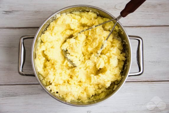 Potato casserole with minced meat with sour cream: photo of recipe preparation, step 1