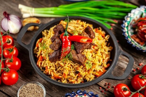 Pilaf with beef and hot pepper is a simple and delicious recipe, how to cook step by step