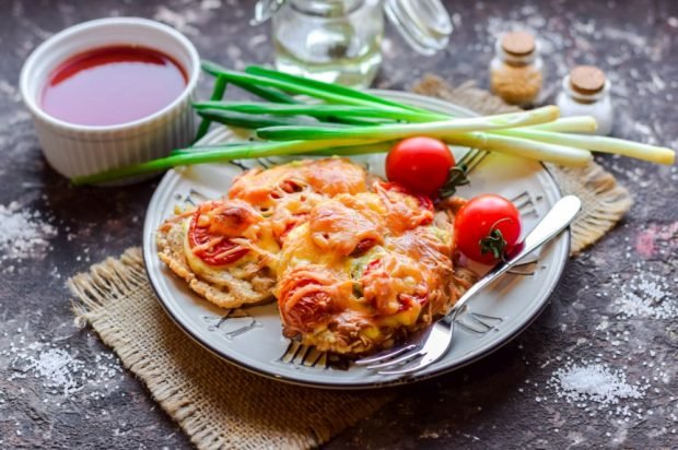 Baked chicken chops with zucchini, cherry tomatoes and cheese – a simple and delicious recipe how to cook step by step