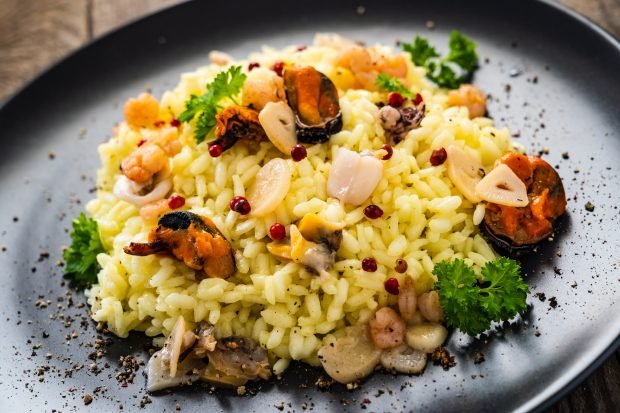 Classic Italian risotto with seafood – a simple and delicious recipe, how to cook step by step