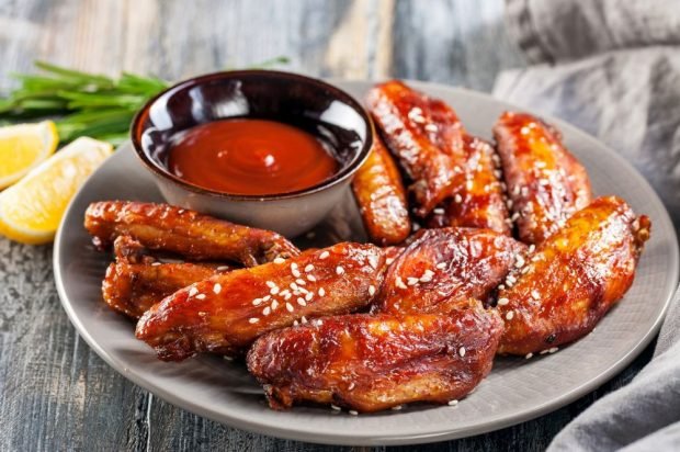 Chicken wings with chili sauce in the oven – a simple and delicious recipe, how to cook step by step