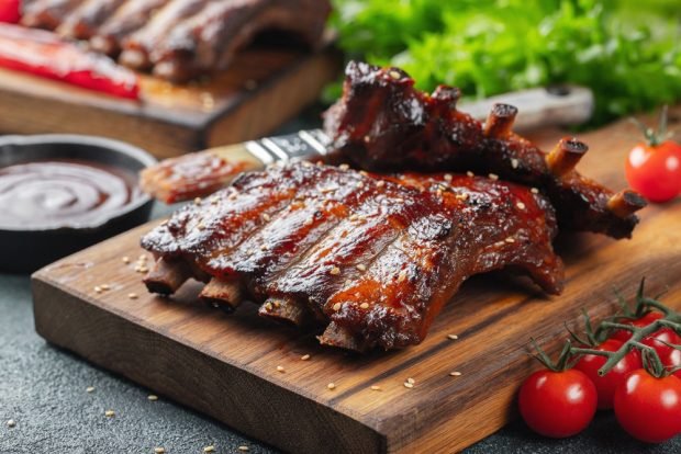 Pork ribs on a grill pan – a simple and delicious recipe, how to cook step by step