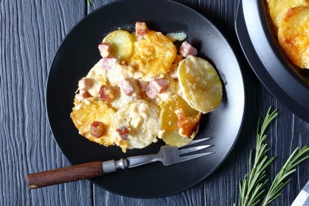 Potato casserole with ham and sour cream – a simple and delicious recipe, how to cook step by step