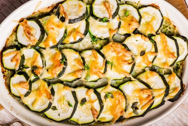 Zucchini casserole with rice is a simple and delicious recipe, how to cook step by step