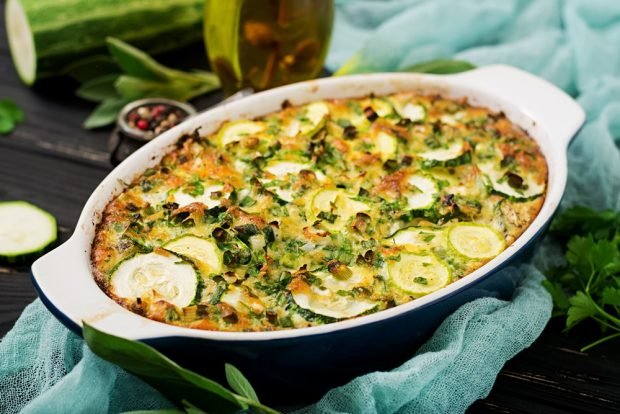 Zucchini casserole with eggs and herbs – a simple and delicious recipe, how to cook step by step