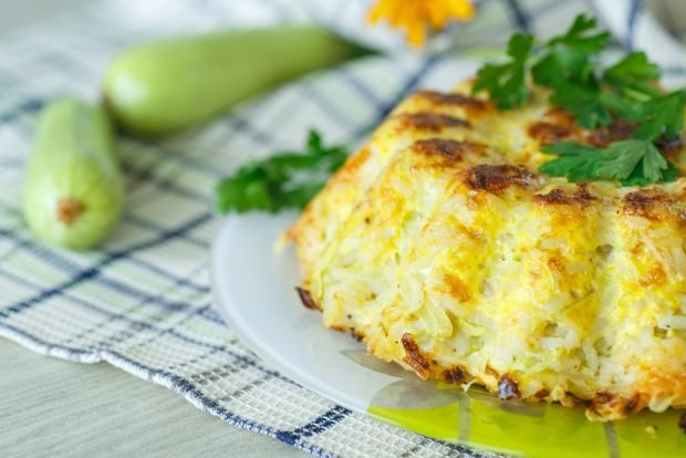 Rice casserole with zucchini is a simple and delicious recipe for cooking step by step