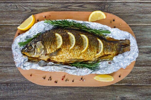 Carp with lemon in the oven – a simple and delicious recipe, how to cook step by step