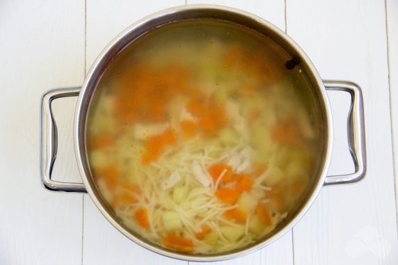 Soup with pork and vermicelli: photo of recipe preparation, step 5