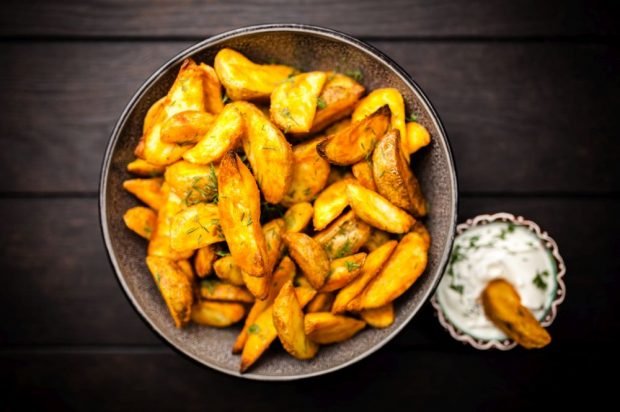 Country-style deep–fried potatoes - a simple and delicious recipe, how to cook step by step