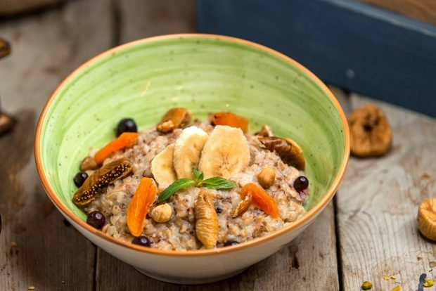 Pearl porridge with bananas and dried fruits – a simple and delicious recipe, how to cook step by step