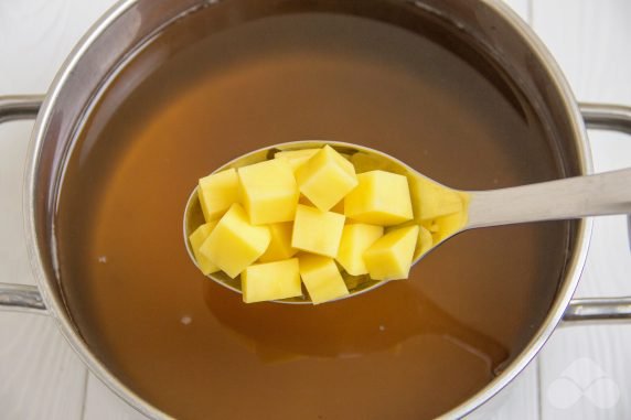 Dietary vegetable soup: photo of recipe preparation, step 2