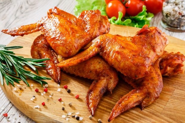 Chicken wings baked in orange glaze is a simple and delicious recipe, how to cook step by step