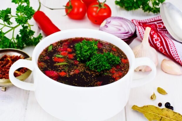 Dietary borscht with celery root 