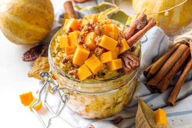 Oatmeal porridge with pumpkin is a simple and delicious recipe, how to cook step by step