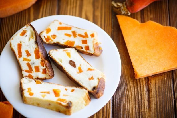 Cottage cheese casserole with pumpkin slices – a simple and delicious recipe, how to cook step by step