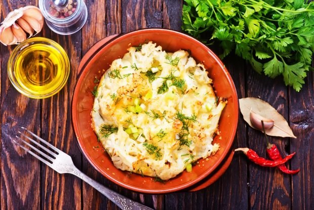 Cauliflower casserole with chili and green onions is a simple and delicious recipe, how to cook step by step