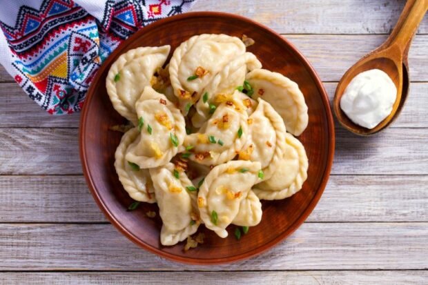 Ukrainian dumplings with cabbage