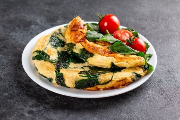 Omelet with spinach in a slow cooker