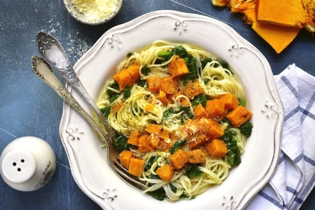 Spaghetti with pumpkin and spinach – a simple and delicious recipe, how to cook step by step