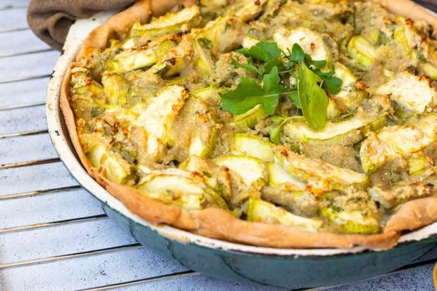 Zucchini casserole with new potatoes is a simple and delicious recipe, how to cook step by step