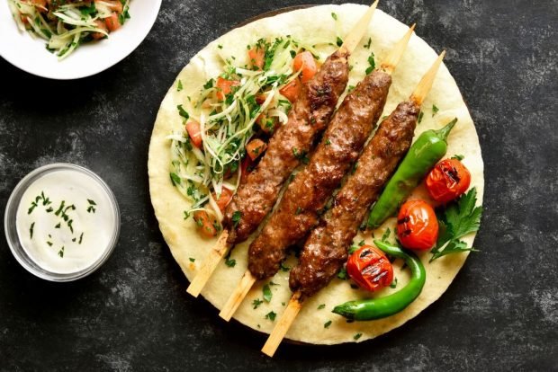 Lyulya-kebab in an electric oven is a simple and delicious recipe, how to cook step by step