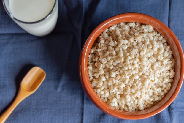 Pearl barley porridge with milk – a simple and delicious recipe, how to cook step by step