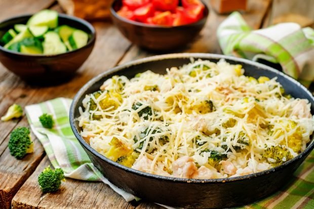 Rice casserole with chicken and broccoli – a simple and delicious recipe, how to cook step by step