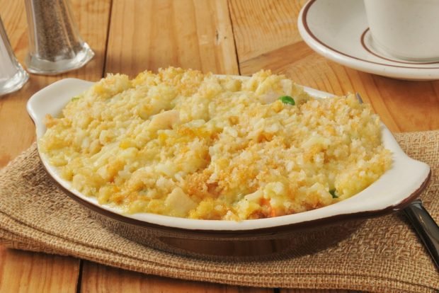 Rice casserole with chicken is a simple and delicious recipe, how to cook step by step