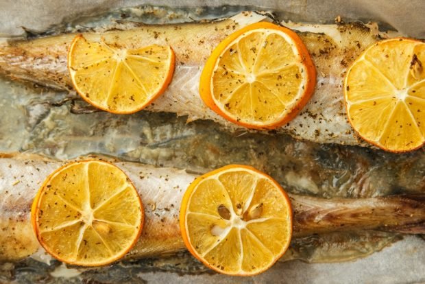 Pollock with orange in the oven