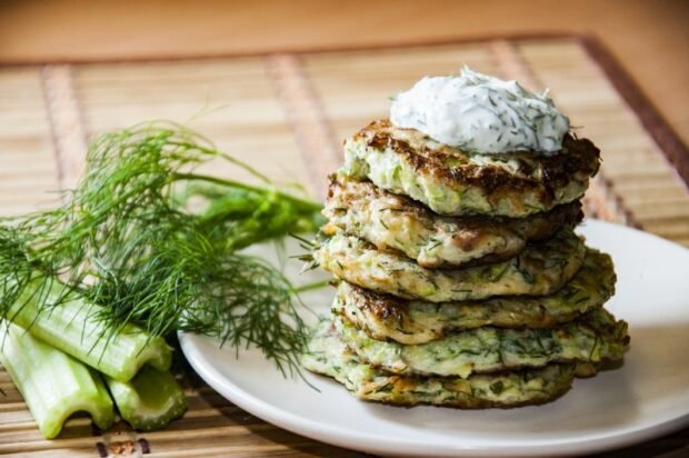 Potato pancakes with dill and celery – a simple and delicious recipe, how to cook step by step