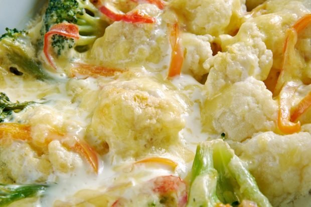 Dietary cauliflower casserole is a simple and delicious recipe, how to cook step by step