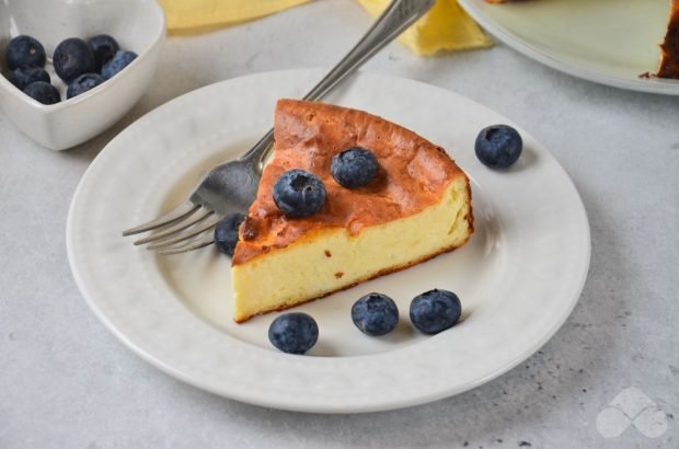 Cottage cheese casserole on yolks – a simple and delicious recipe with photos (step by step) Cottage cheese casserole on yolks – a simple and delicious recipe with photos (step by step)