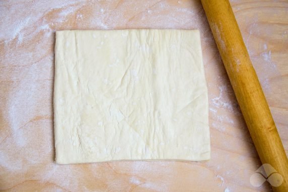 Croissants with nutella: photo of recipe preparation, step 1