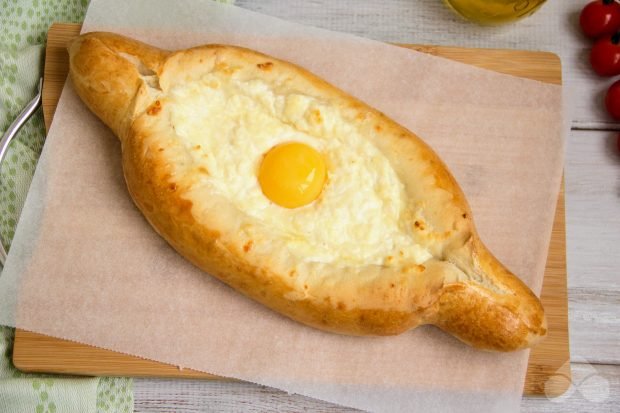 Adjarian khachapuri from ready–made dough - a simple and delicious recipe with photos (step by step)