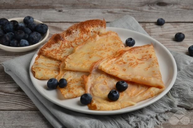 Lean pancakes with corn starch – a simple and delicious recipe with photos (step by step)