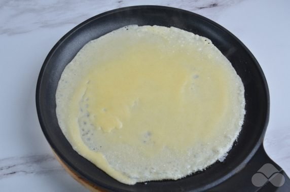 Custard pancakes with cottage cheese: photo of recipe preparation, step 4